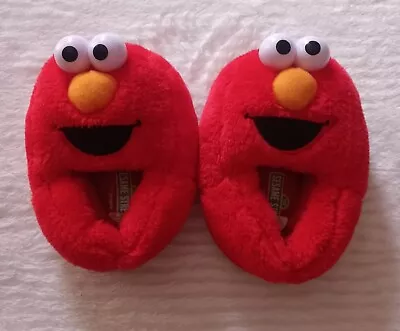 Elmo Sesame Street Puppet Slippers Size 7/8 • $10