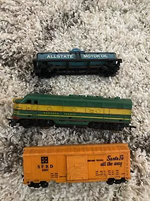 Marx Train Western Pacific Locomotive Allstate Motor Oil Santa Fe Lot Of 3 • $55.80