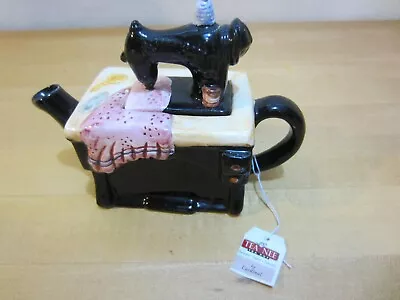 Vintage Cardinal Inc. Tee Nee Ceramic Sewing Machine Teapot 1995 • $11.99