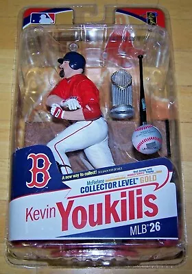 McFARLANE ~ MLB 26 ~ KEVIN YOUKILIS ~ RED SOX ~COLLECTORS LEVEL CL VARIANT CHASE • $89.99