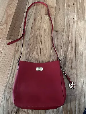 Michael Kors Purse • $22