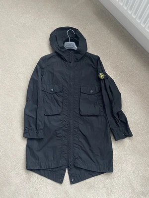 £20 • Buy Stone Island Junior Black Jacket Age 8