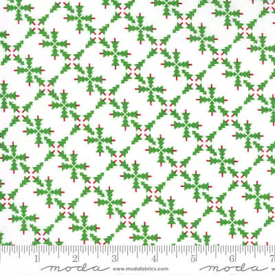 Moda MERRY AND BRIGHT White/Green 22401 13 Quilt Fabric By The Yard Me My Sister • $11.25