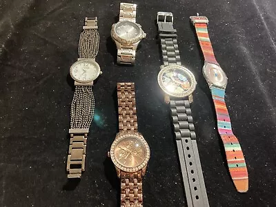 Lot Of 5 Assorted Watches Vintage-Now Parts Repair Or Non Working  LOT E • $6.99