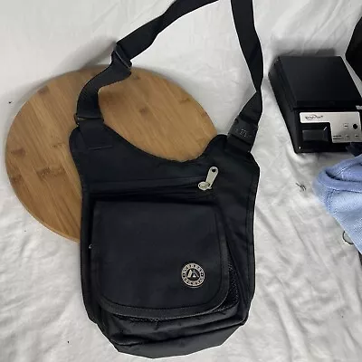 Everest Crossbody Bag Shoulder Backpack Black Heavy Canvas Bag • $19.99