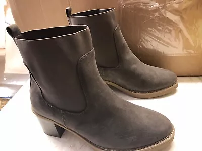 Evans  Brown Elastic Side  Ankle Boots Size 10 Cg N14 • £8.99