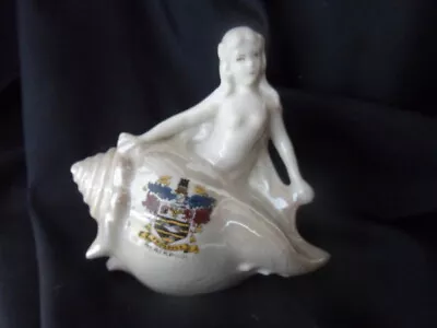 Unmarked Crested China Mermaid And Shell In Lustre - BLACKPOOL • $6.31