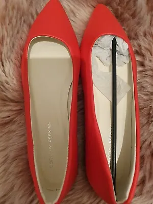 £14 • Buy Dorothy Perkins Flat Shoes New Size 6