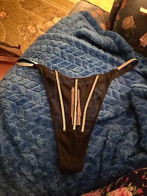 New Victoria's Secret Very Sexy Jeweled Thong Size XL Brand New With Tags • $12.22