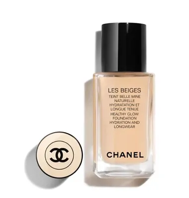 CHANEL Les Beiges Healthy Glow Foundation. #B20 • $30.55