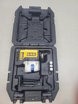 DeWalt Green Beam Self Levelling 3 Line Cross Laser Level Kit In Case DW089CG-XJ • $269