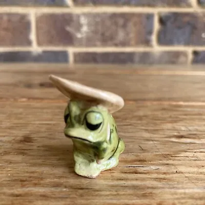 VTG Ceramic Miniature Sad Frog With Lilypad Umbrella Hand Painted • $10