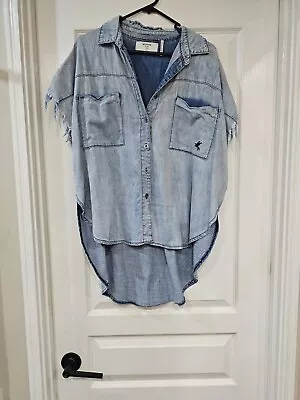 ONETEASPOON Cut Off Daria Denim Shirt Size X Small Easy Fit 8-12 • $35