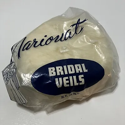Mariouat Bridal Veils Cream Fur Hat With Comb Simple Round Pillbox Vintage Bride • $50.99
