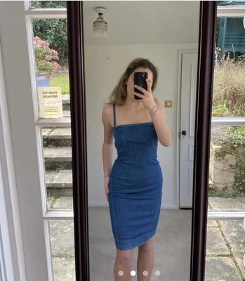 £25 • Buy Vintage Levi’s Midi Fitted Backless Strap Dress