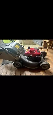 Honda HRH536 Pro Hydrostatic Lawn Mower • £525