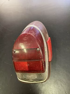 1968-1970 Volkswagen Beetle Hella Tail Light Right Passenger Side STIAP1AR70 • $45