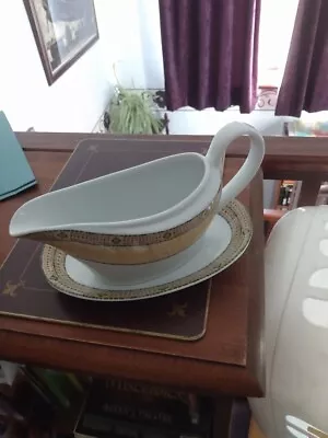 £15 • Buy Wedgwood Home  Florence  Fine Porcelein Gravy Boat+ Under Saucer Vgc