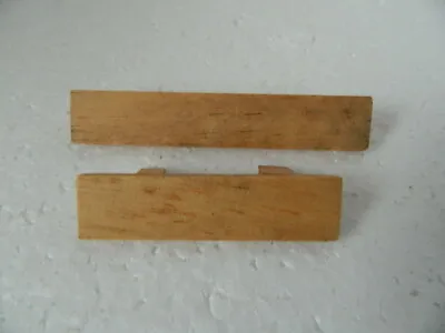 (A4.21) 1/12th  DOLLS HOUSE HANDMADE X 2  STAINED ( Light Oak) WOODEN  SHELVES • £1.79