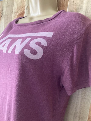 £0.99 • Buy 🤍vans Short Sleeve Burgundy T Shirt Size 8🤍