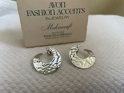 Avon Vintage 1978 Moderncraft Silvertone Pierced Earrings • $6