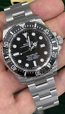 Rolex Sea-Dweller 40mm Silver Oyster Bracelet With Black Bezel Black Dial 116600 • $13500