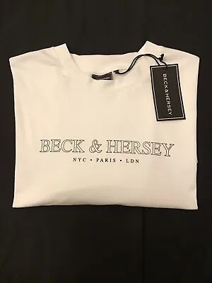 Beck & Hersey White T-Shirt  (XXL) • £10