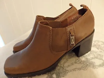 Wome 9.5 40 Shoe Boot Clog Brown Heel Leather Slip On Toe Zip Career Comfort Tan • $22.01