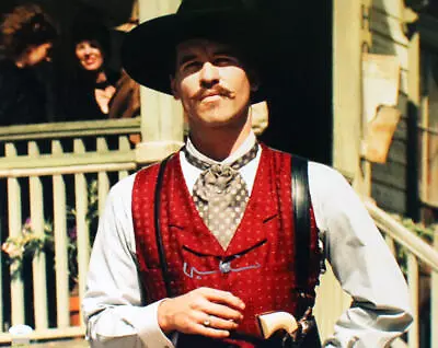 $199 • Buy Val Kilmer Autographed Tombstone 16x20 Close Up Photo -JSA *Silver