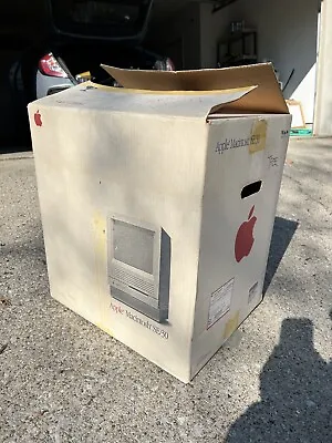 Apple Macintosh SE/30- BOX ONLY-Please Read • $39.99