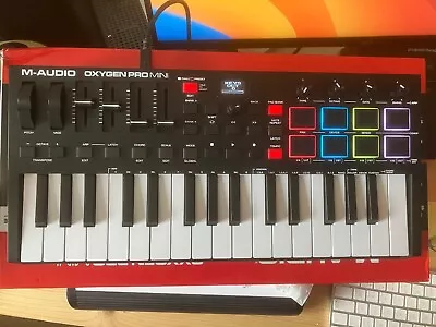 M-Audio Oxygen Pro Mini MIDI Keyboard Controller. Excellent Condition.  • £45