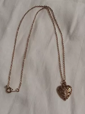 Vintage Goldtone Heart Pendent Necklace • $10.99