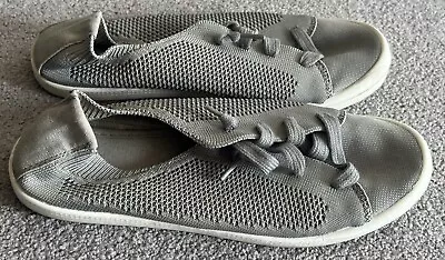 Maurices Women's Gray Tennis Shoes Size 7 1/2 • $8