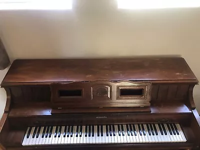 1979 Baldwin Upright Console Piano • $500