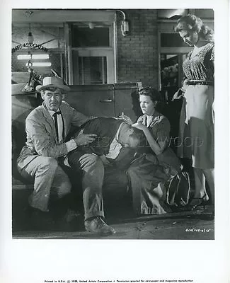 Robert Ryan Tina Louise GOD'S Lttle Acre 1958 Vintage Photo Genuine #3 • $109.13