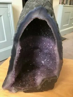 £202 • Buy Amethyst Geode Cave Size 29 Cms High X 18 Cms Wide X 12 Coms Deep. VGC - SOLD