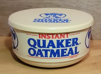 Vintage 1988 Quaker Oats Instant Oatmeal Lidded Plastic Bowl Storage Container • $12.95