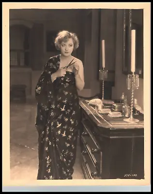 Hollywood Beauty MARION DAVIES STUNNING PORTRAIT 1920s STYLISH POSE Photo 668 • $71.99