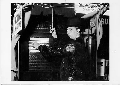Eleanor Roosevelt Using A Voting Machine 1925•US First Lady Photo POSTCARD 4x6 • $12.99