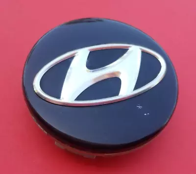 Hyundai Elantra Ioniq Veloster Wheel Rim Hubcap Center Cap Dust Cover Oem C4 • $14.25