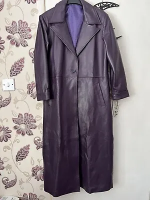 £50 • Buy Petite Dark Purple Real Leather Maxi Coat. NWOT