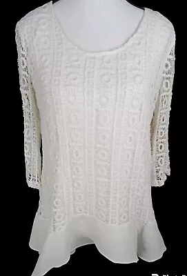 Monoreno Top Size S Crochet Open Back Lined White Cotton Blend 3/4 Sleeve  • $18