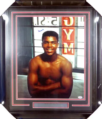 Muhammad Ali Autographed Signed Framed 16x20 Photo PSA/DNA #S14054 • $995