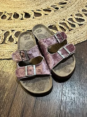 Women's MukLuks Slip On Sandals Pink Velvet Size 8 • $25