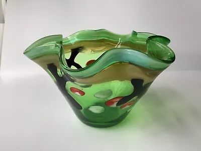 Viz Glass Art Bowl Studio Scalloped Edge Green Hand Blown Ruffled Handkerchief • $35.99