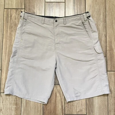 $24.99 • Buy Gill Mens Cargo Shorts XXL Gray Performance Sailing Nylon Boating Fishing