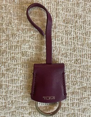 💠TUMI Embossed Leather Keychain Burgundy / Cherry Red Rose Gold Ring FREE SHIP • $24.99