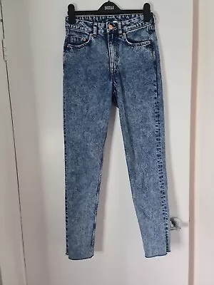 H&M High Waisted Jeans Size 8 Distressed Acid Wash Mom Straight • £3.99