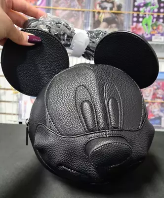 Disney Danielle Nicole Mickey Mouse Black 3D Crossbody Bag • $25