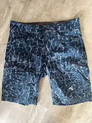 Eddie Bauer First Ascent Shorts Mens 34 Blue Multi Hiking Outdoor  Zip Pockets • $19.95